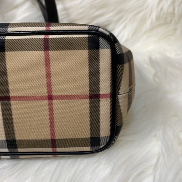 Burberry Nova Check Coated Canvas - Picture 10 of 12